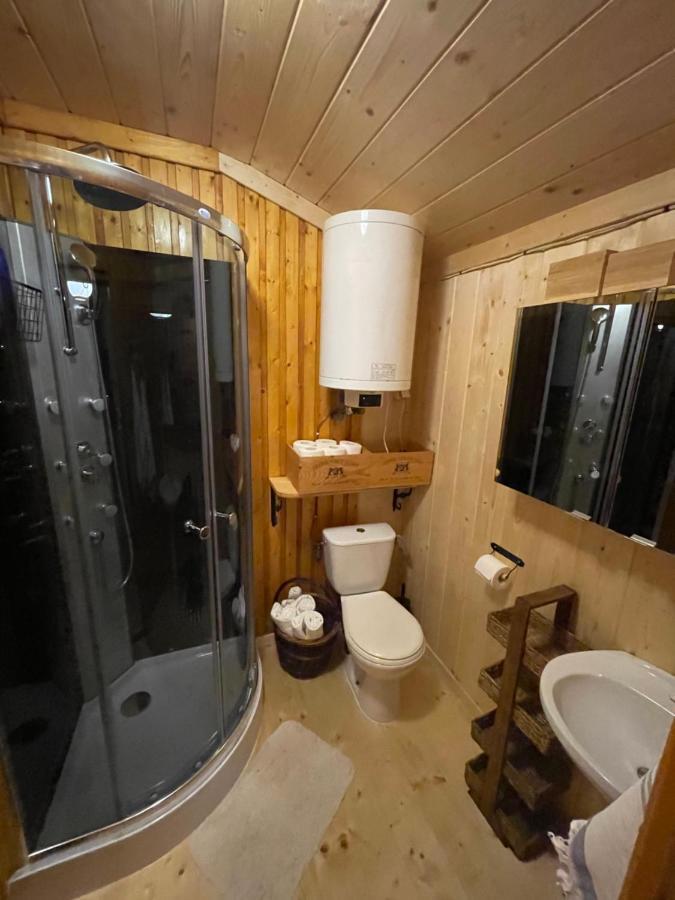 Roznow Domek Pod Zamkiem Bagian luar foto